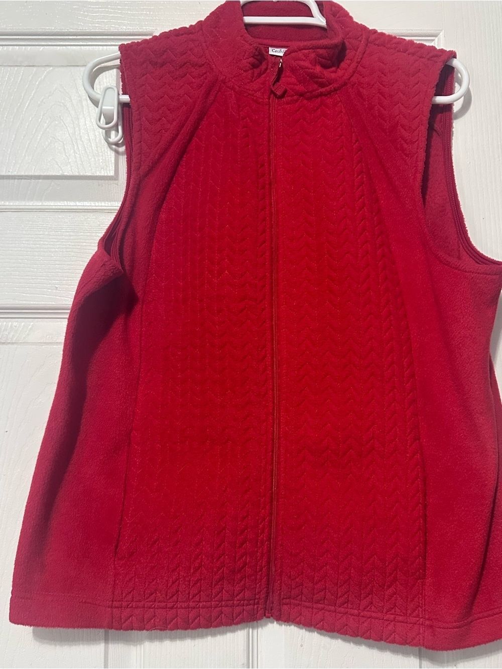 Croft & Borrow Red Quilted Fleece Vest - Sleeveless Zip Front
